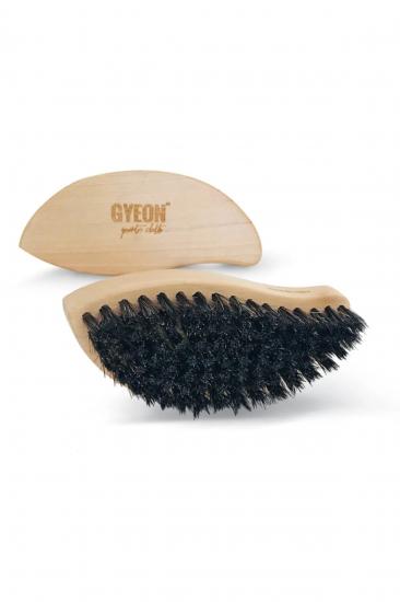 Gyeon Quartz Q2m Leather Brush Lastik Temizleme Fırçası